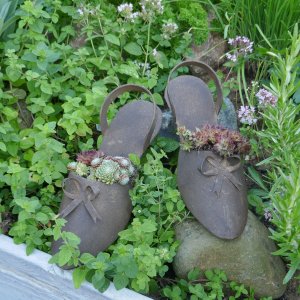 Schuh zum Bepflanzen braun Edelrost