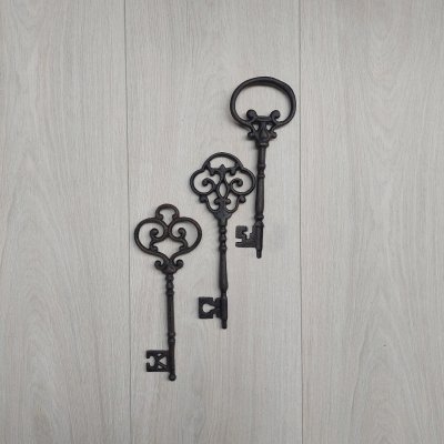 Esschert Design Schlüsselbund groß 5 Schlüssel Deko Gusseisen dekorativ  braun