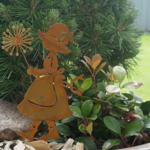 Gartenstecker Mädchen mit Pusteblume + Vogel 2 Mod. in Rost 27,5cm