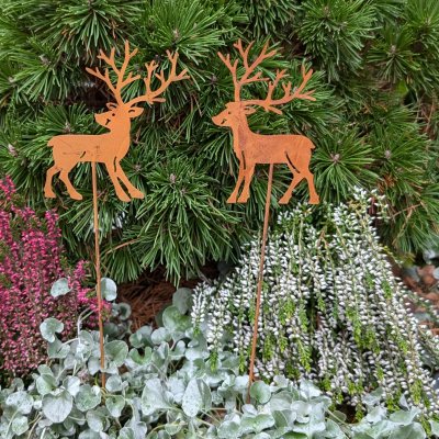 Beetstecker Hirsche stehend am Stab 2 Modelle