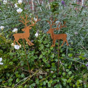 Beetstecker Hirsche stehend am Stab 2 Modelle