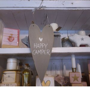 Deko Herz Happy Camper - Mittagsstündchen aus Holz