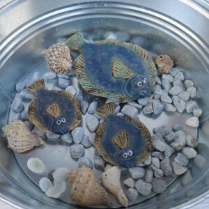 Keramik Scholle Groß /  klein, Fischfamilie 3er Set