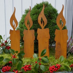 Kerzenflamme Gartenstecker 4er Set – Edelrost Metall Flamme
