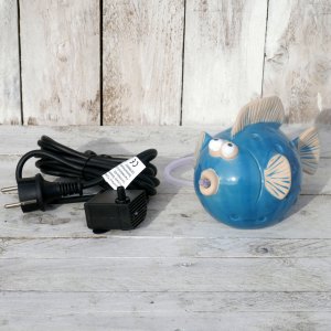 Wasserspeier Fisch blau mit Pumpe für Teiche
